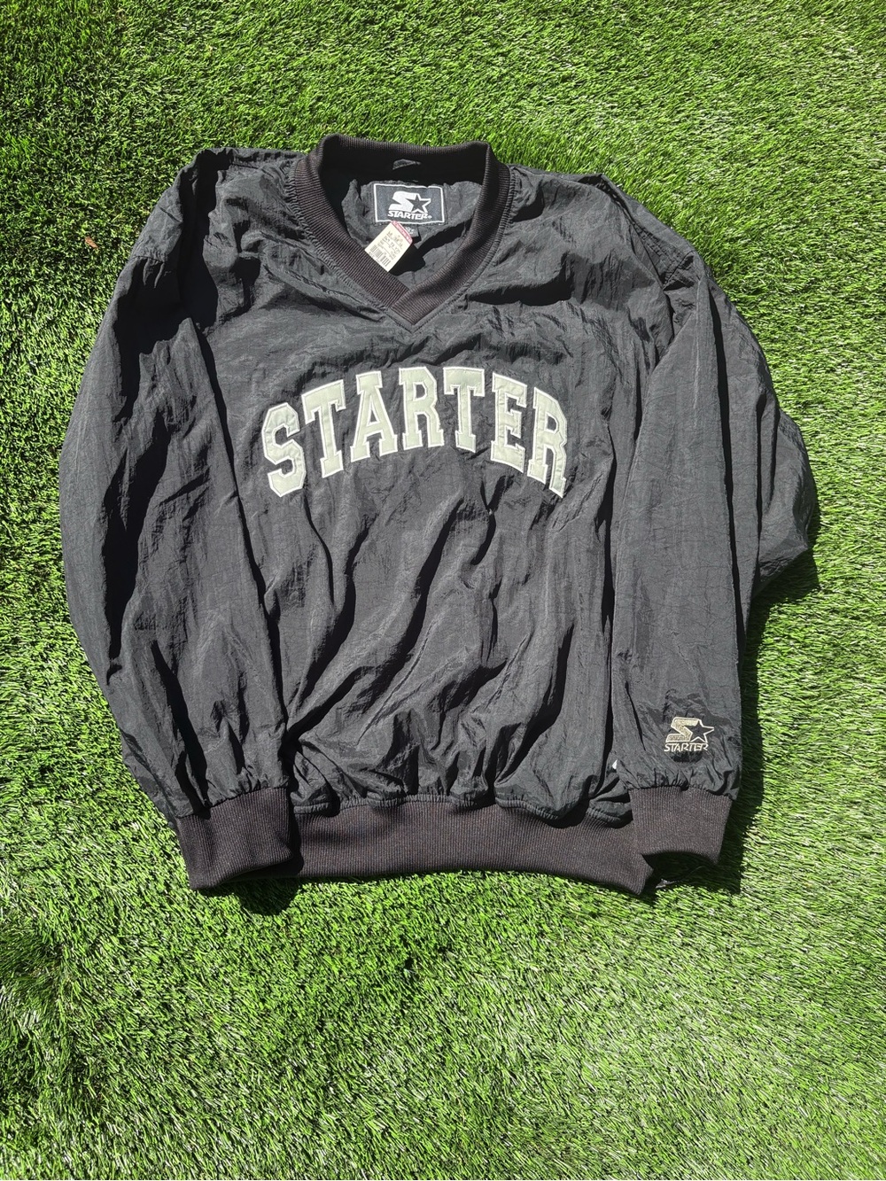 Vintage Starter Men’s Black Pullover Windbreaker Jacket V-Neck